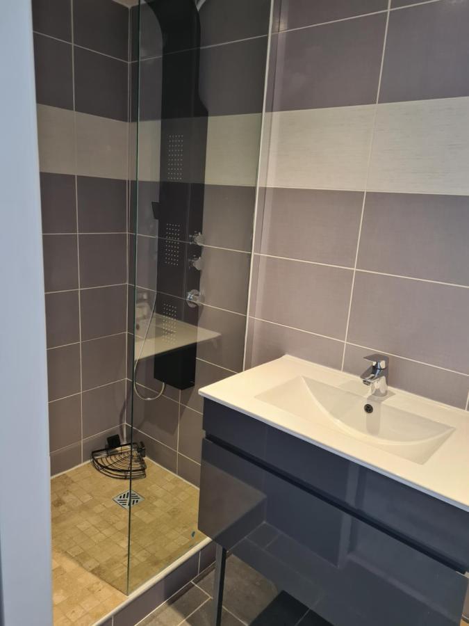 Spacieux Studio Dans Le Beaujolais Saint-Georges-de-Reneins Ngoại thất bức ảnh