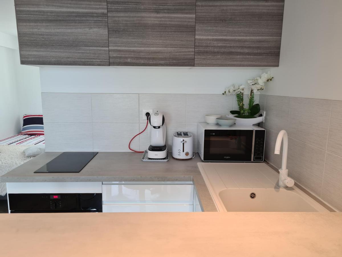Spacieux Studio Dans Le Beaujolais Saint-Georges-de-Reneins Ngoại thất bức ảnh